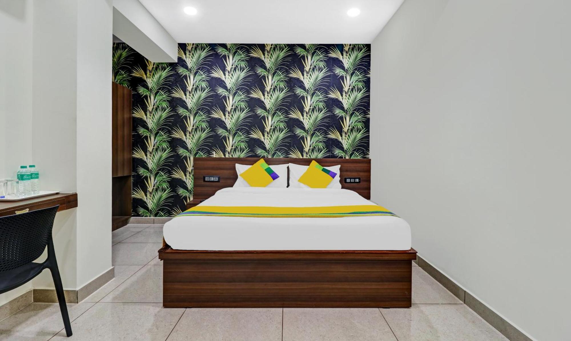 Hotel Nrm Residency Mysore Luaran gambar